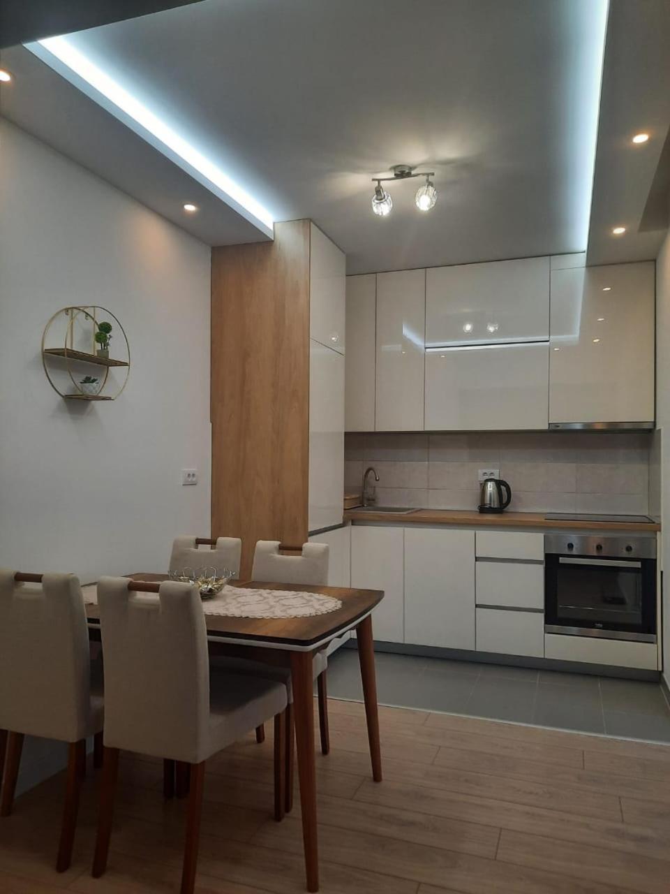 Matkovic Residence Тиват Екстер'єр фото
