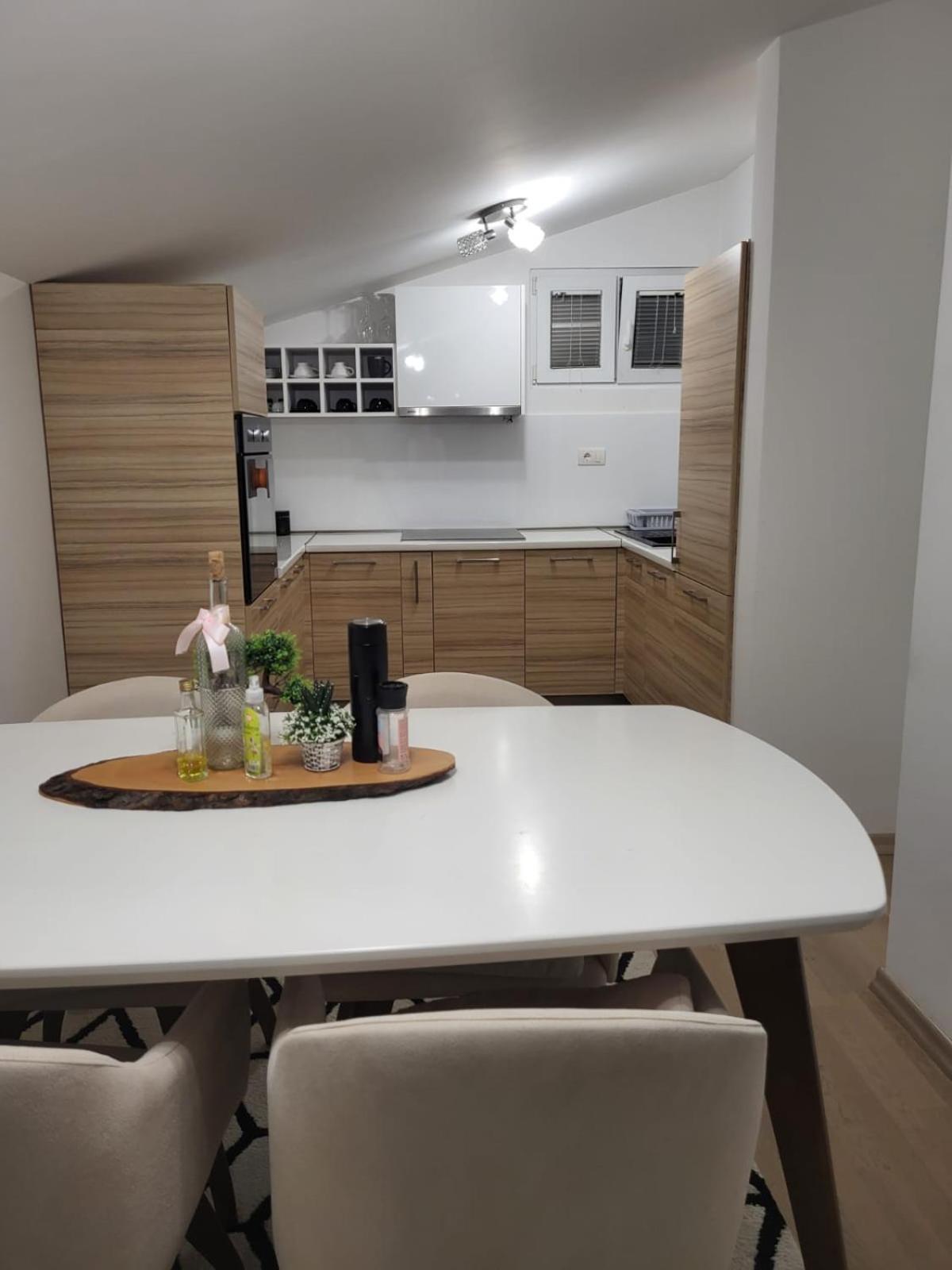 Matkovic Residence Тиват Екстер'єр фото