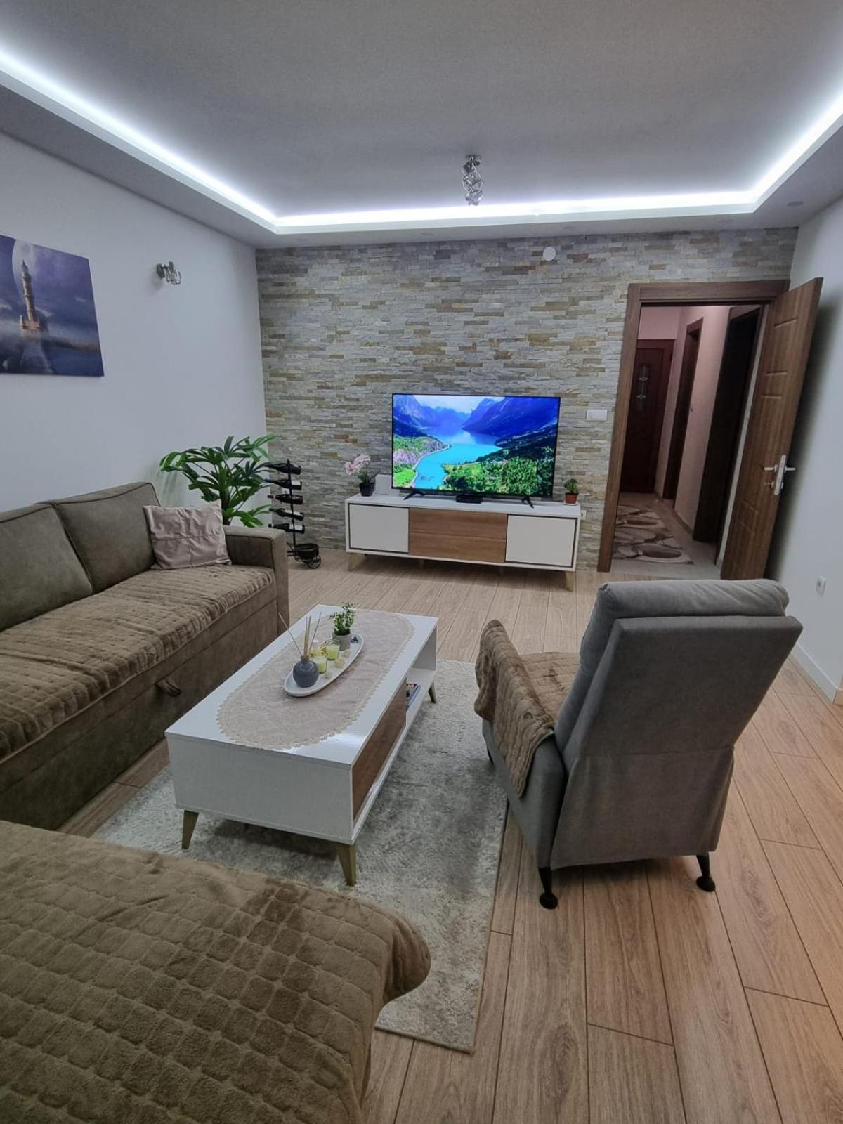 Matkovic Residence Тиват Екстер'єр фото